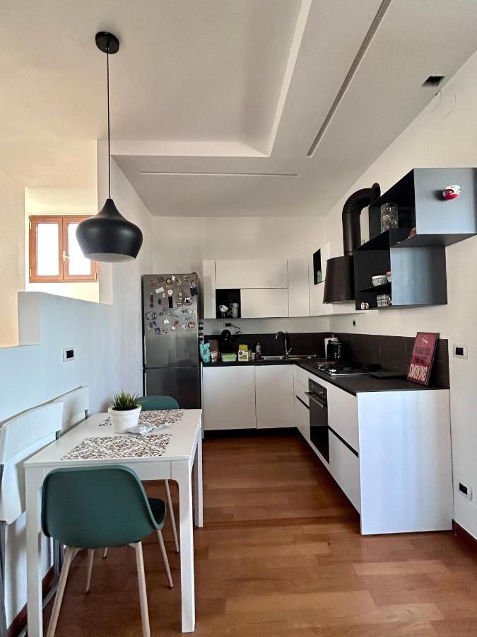 Isola Rovi Apartment Bari Luaran gambar